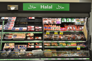 Hitzewelle lässt Supermärkte ins Schwitzen geraten: Große Kälteausfall bei Kaufland Bruckdorf