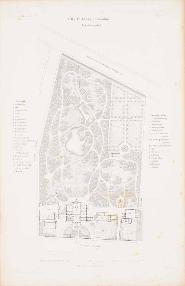 Altes Buch mit einer detaillierten Karte eines Parks auf dem Cover, das Bäume, Sträucher und Vegetation sowie Text über den Park und seine Umgebung zeigt.