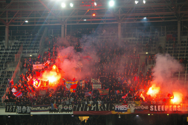 Probleme im Zoo-Stadion: Anwohner beschweren sich über L├Ąrm - Stadt macht VfL Halle 96 nicht verantwortlich - 16 Vorf├Ąlle im letzten Jahr